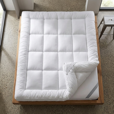 Bed Mattress Topper (4 Inch/10 cm) Extra Deep Hotel Quality, Soft Supportive Breathable Comfortable Quilted Mattress Topper With Easy Fit Elasticated Straps